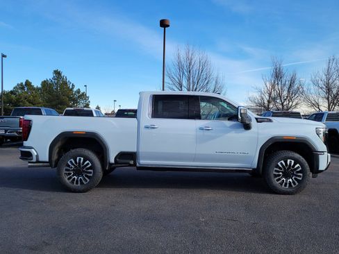New 2026 GMC Sierra 2500 Denali Ultimate w/ Max Trailering Package AWD/4WD image 2