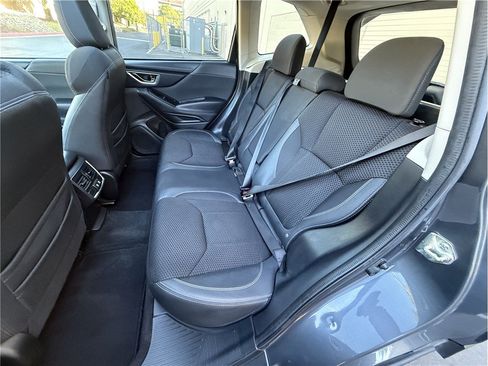 Used 2020 Subaru Forester Premium w/ Popular Package #1 AWD/4WD image 23