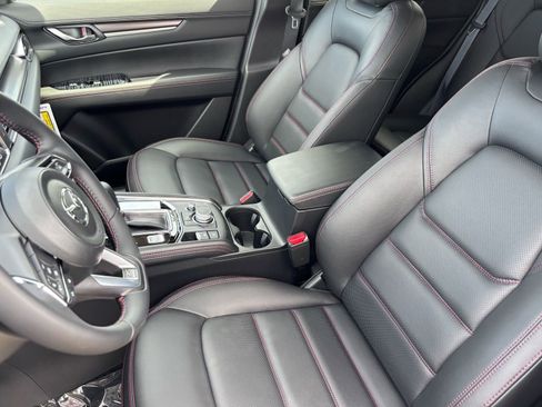 New 2025 MAZDA CX-5 Carbon Edition image 13