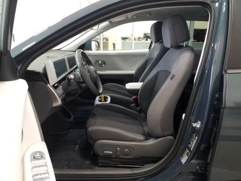 Used 2024 Hyundai Ioniq 5 SE RWD image 12