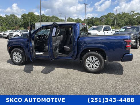 Used 2022 Nissan Frontier SV RWD image 31