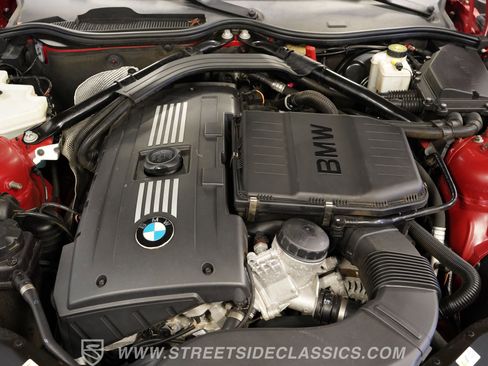 Used 2013 BMW Z4 sDrive35i RWD image 35