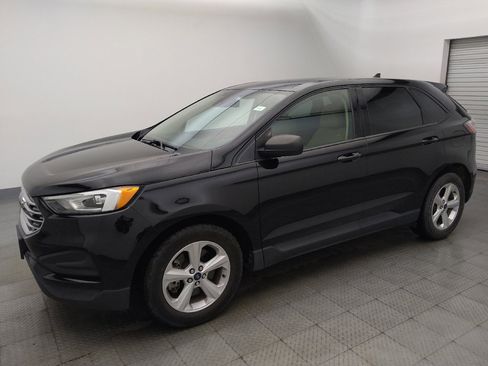 Used 2020 Ford Edge SE w/ Cargo Accessory Package AWD/4WD image 2