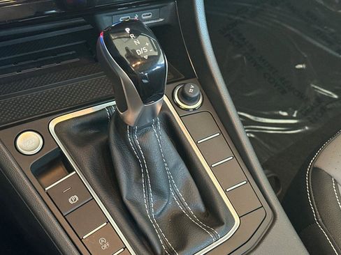 New 2025 Volkswagen Jetta SE image 19