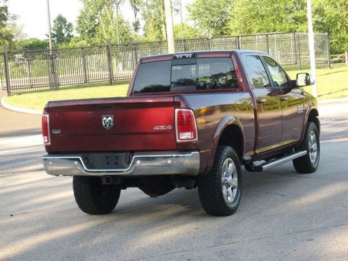 Used 2016 RAM 2500 Laramie w/ Convenience Group AWD/4WD image 14