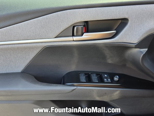 Used 2026 Toyota Camry LE FWD image 17