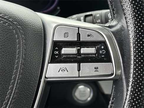 Used 2023 Kia Telluride EX w/ EX Captain's Chair Package image 30