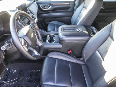 Used 2024 Chevrolet Tahoe LT image 18