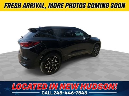 Used 2023 Chevrolet Blazer RS AWD/4WD image 2
