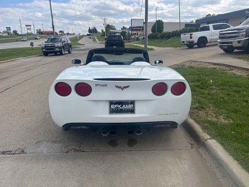 Used 2008 Chevrolet Corvette Convertible RWD image 4