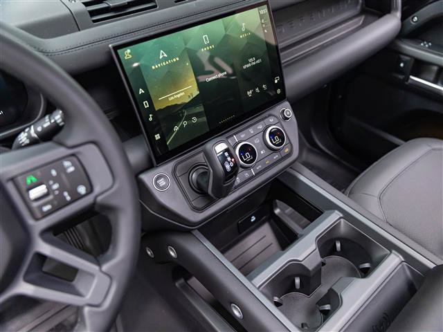 New 2026 Land Rover Defender 110 X-Dynamic SE AWD/4WD image 27