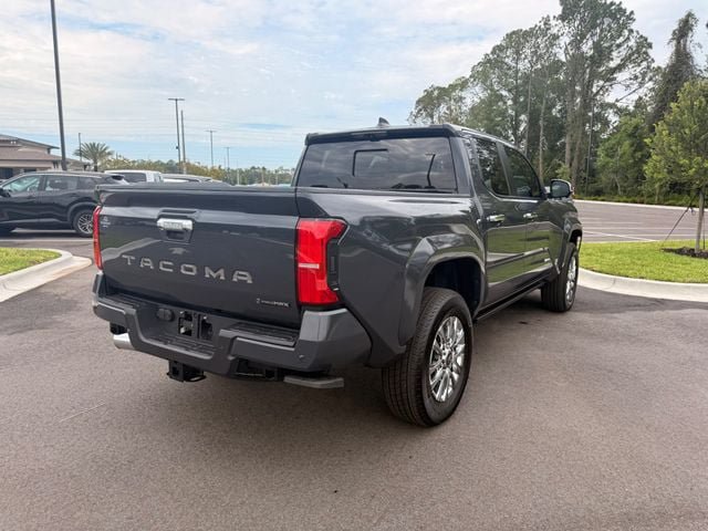 Used 2024 Toyota Tacoma Limited AWD/4WD image 15