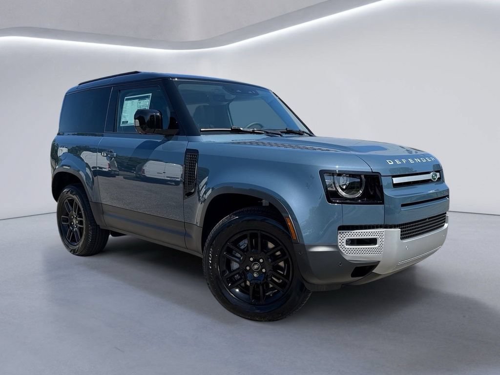 Used 2025 Land Rover Defender 90 S AWD/4WD image 7