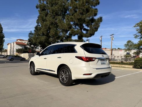 Used 2017 INFINITI QX60 FWD w/ Premium Plus Package image 6