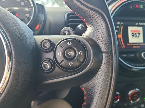 Used 2019 MINI Cooper Clubman S image 33