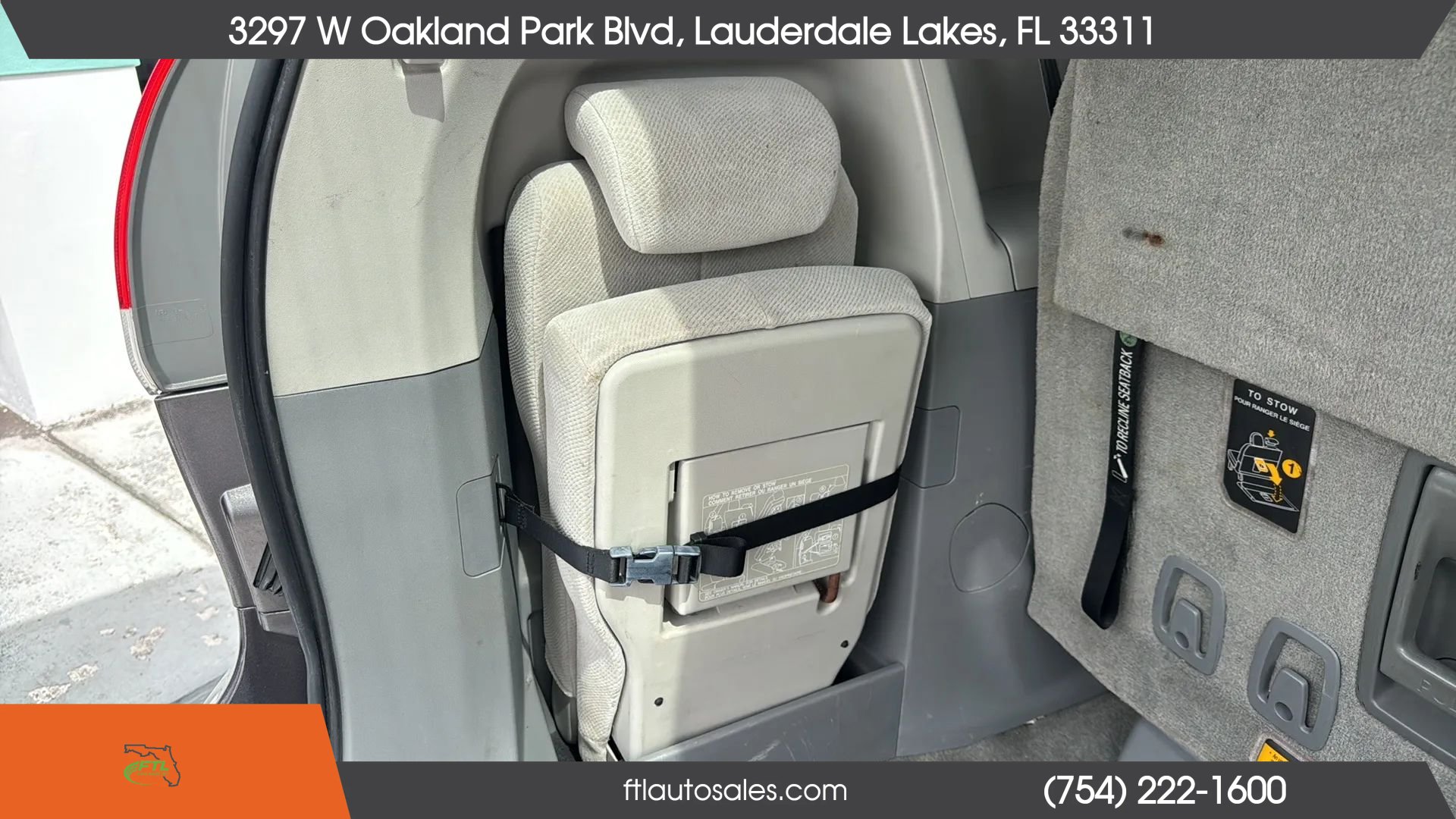 Used 2013 Toyota Sienna LE FWD image 36