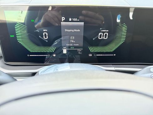 New 2026 Kia Sportage S image 18