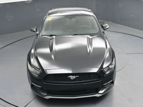 Used 2015 Ford Mustang Coupe image 31
