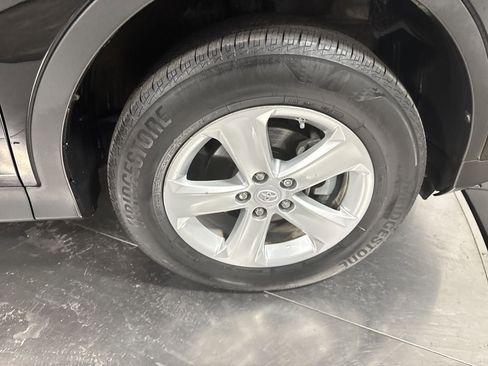 Used 2014 Toyota RAV4 XLE image 14