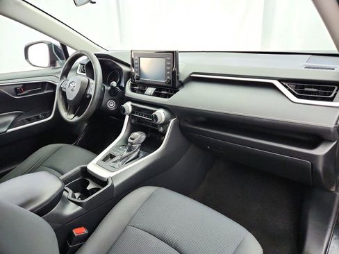 Used 2019 Toyota RAV4 LE w/ All Weather Liner Package AWD/4WD image 24