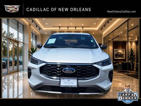 Used 2025 Ford Escape ST-Line FWD image 9