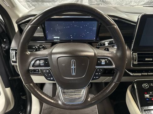 Used 2020 Lincoln Navigator L Black Label w/ Cargo Convenience Package AWD/4WD image 7