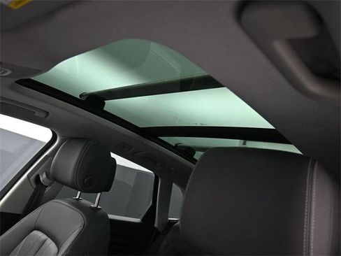 Used 2023 Audi Q5 2.0T Premium w/ Convenience Package image 27