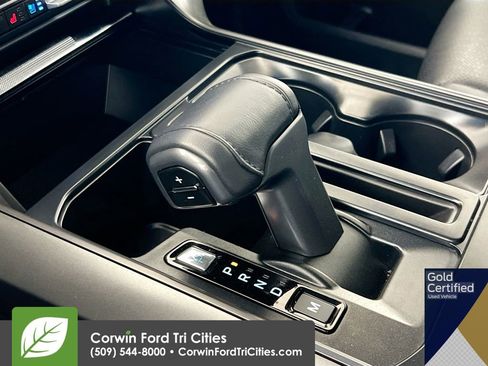 Used 2025 Ford F150 Lariat AWD/4WD image 10