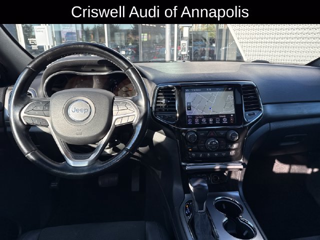 Used 2020 Jeep Grand Cherokee Laredo w/ Laredo X Package AWD/4WD image 15