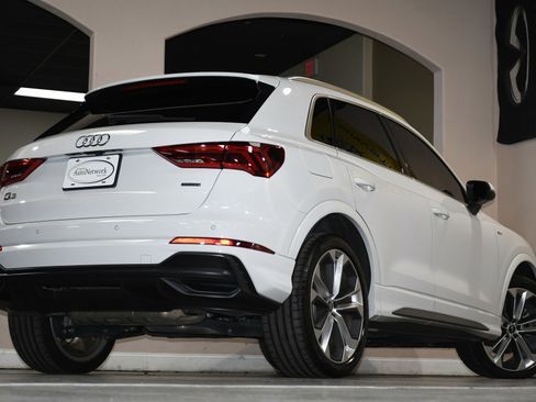 Used 2021 Audi Q3 2.0T Premium Plus w/ Premium Plus Package image 85