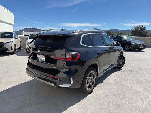 Used 2025 BMW X1 xDrive28i w/ Convenience Package image 4