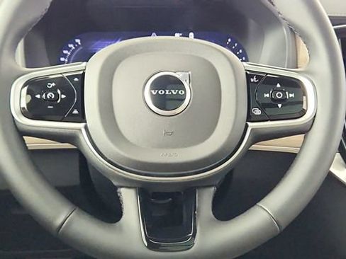 Certified 2026 Volvo XC90 B6 Ultra w/ Protection Package AWD/4WD image 26