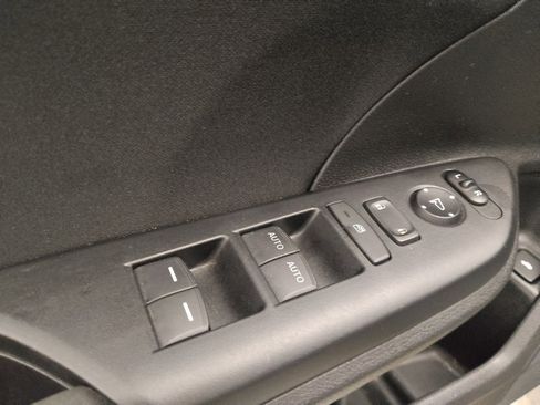 Used 2018 Honda Civic EX image 27