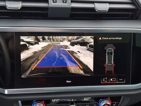 Certified 2025 Audi Q3 2.0T Premium w/ Convenience Package image 19