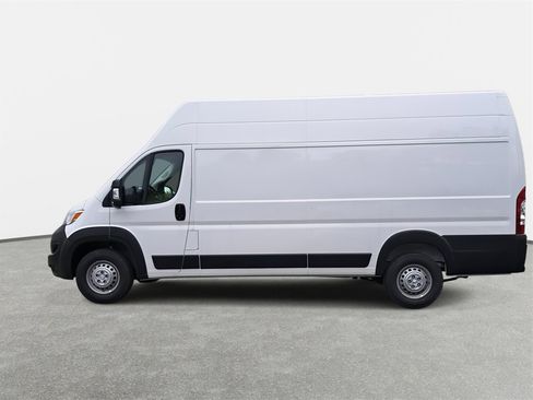 New 2024 RAM ProMaster 3500 w/ Convenience Group image 8