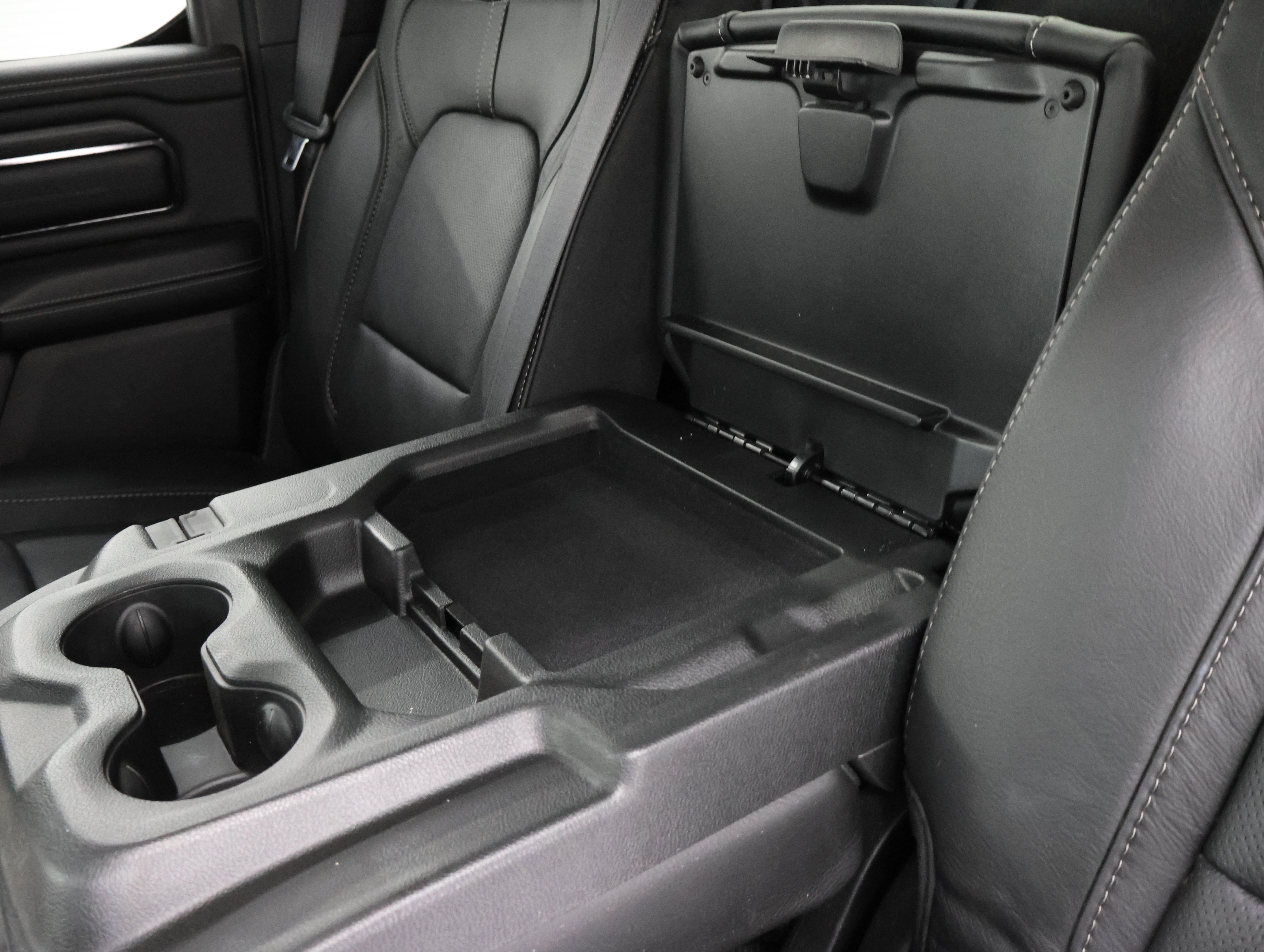 Used 2022 RAM 1500 Limited AWD/4WD image 42