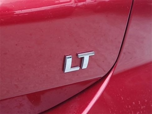 Used 2021 Chevrolet Equinox LT image 10