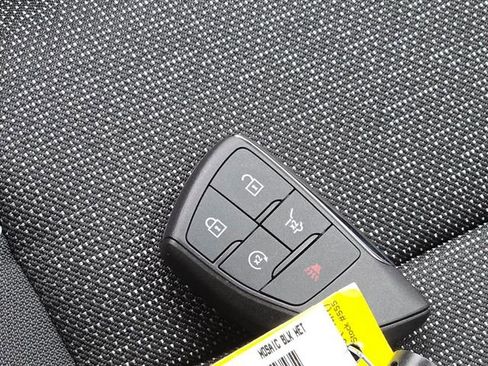 New 2026 Chevrolet Traverse LT w/ Driver Confidence Package image 29