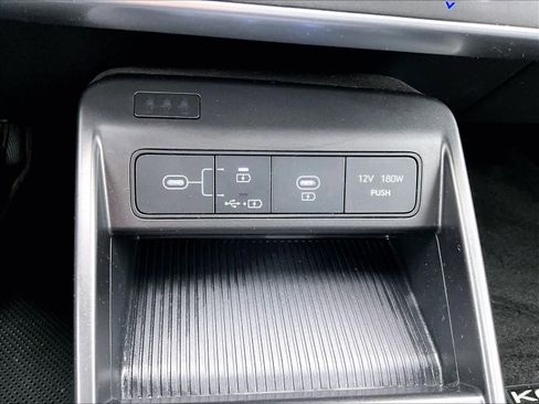 Used 2024 Hyundai Kona SEL image 25