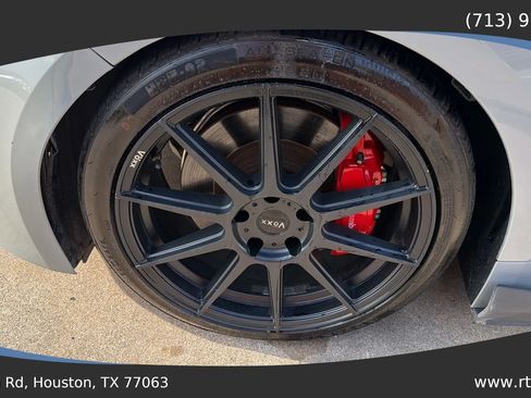 Used 2019 Kia Stinger GT2 AWD/4WD image 14