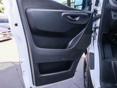 Used 2024 Mercedes-Benz Sprinter 2500 image 24