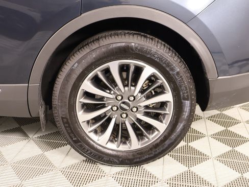 Used 2021 Lincoln Nautilus FWD w/ Equipment Group 101A image 18