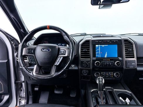 Used 2018 Ford F150 Raptor w/ Equipment Group 802A Luxury AWD/4WD image 9