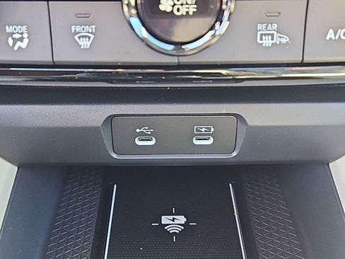 New 2026 Honda Accord EX-L image 9