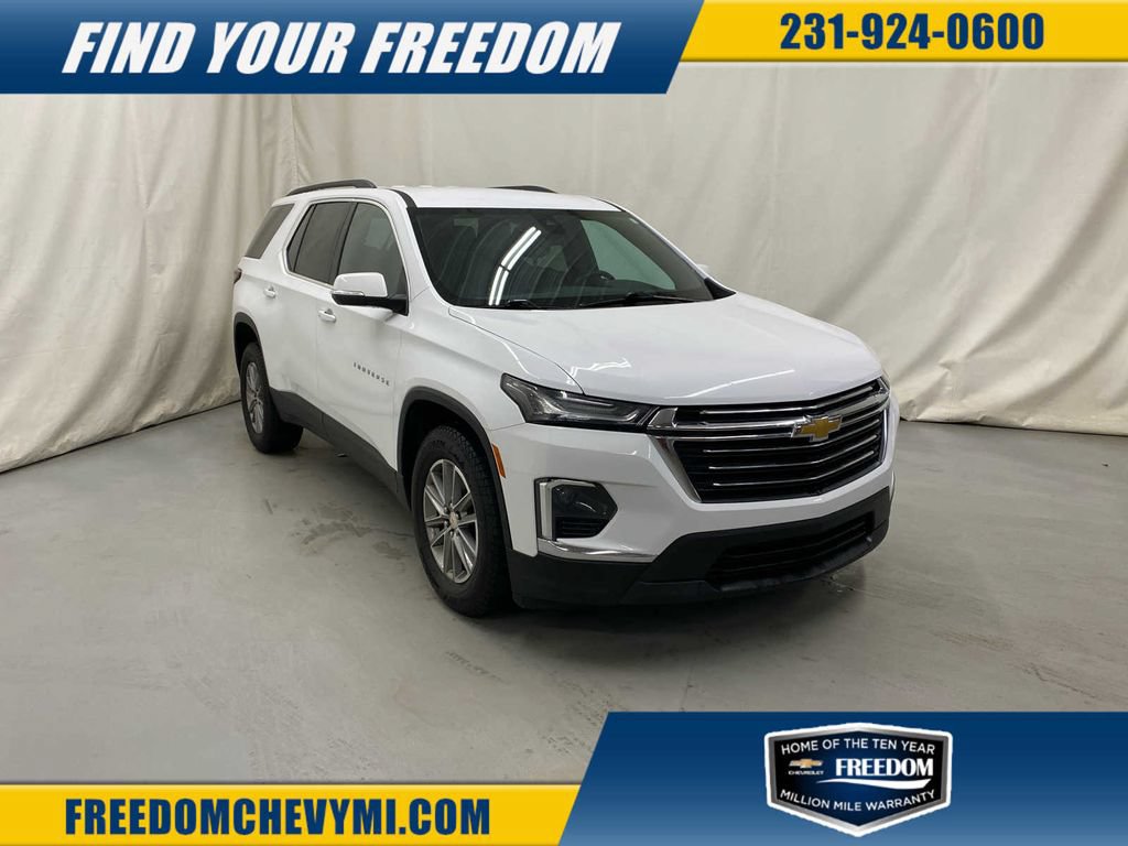 Used 2023 Chevrolet Traverse LT AWD/4WD image 1