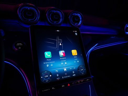 Certified 2025 Mercedes-Benz C 300 Sedan image 18