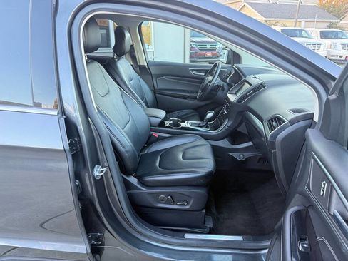 Used 2015 Ford Edge Titanium image 20