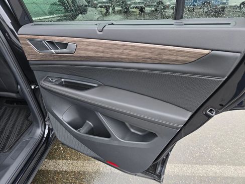 New 2026 Volkswagen Atlas SEL image 39