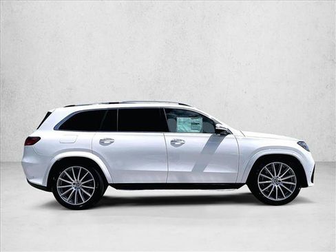 New 2026 Mercedes-Benz GLS 580 4MATIC image 5
