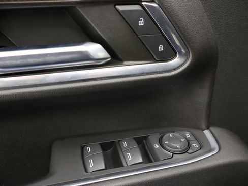 Used 2024 Chevrolet Silverado 3500 LT w/ Convenience Package image 40